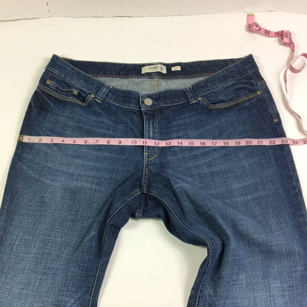 Jeans Stretch Old Navy Womens med rise Boot cut Size‎ 20 Plus L